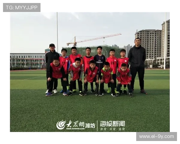 东农经管足球队：团结拼搏引领校园足球新风潮